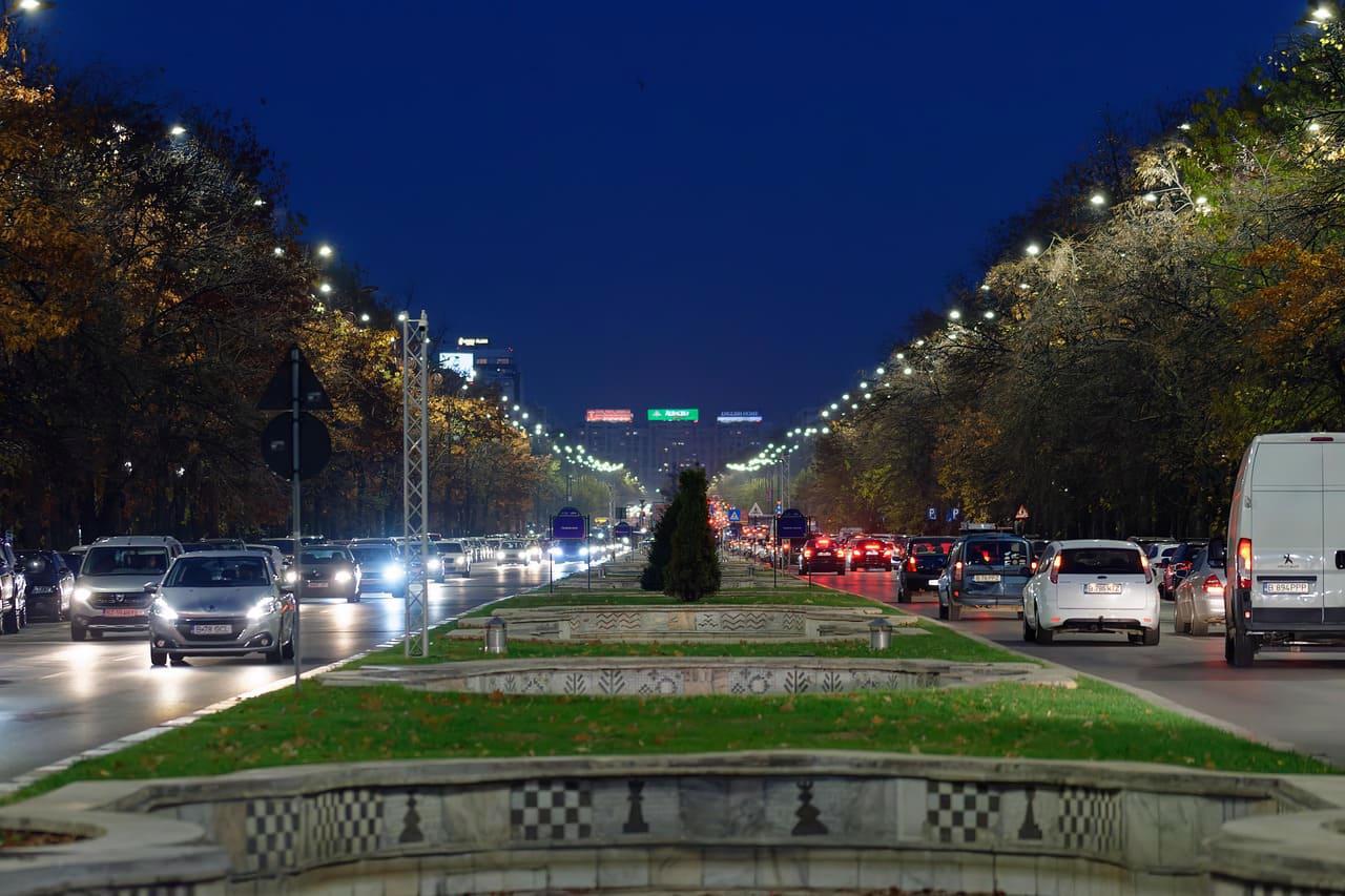 Reguli si sfaturi pentru soferii care vin din strainatate si conduc prima data in Bucuresti